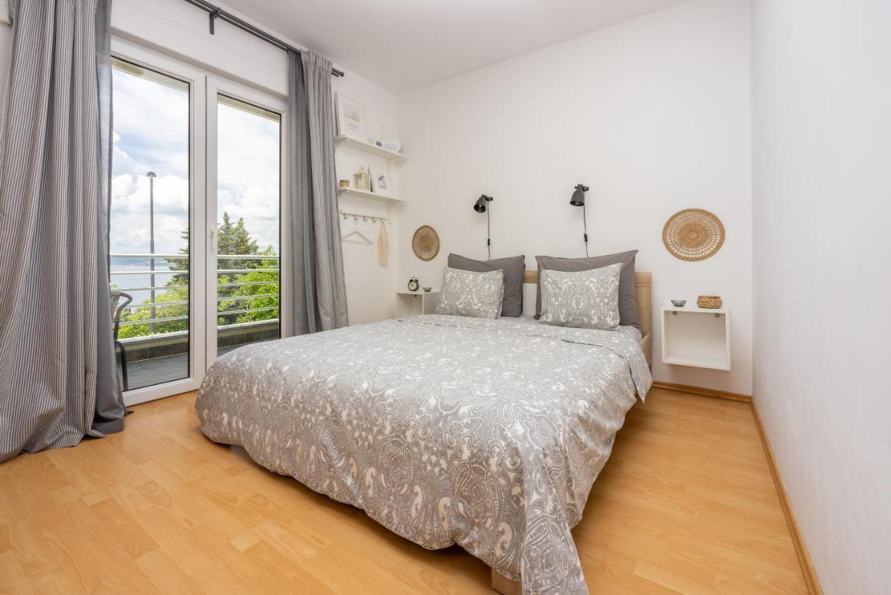 Apartments Claudia Crikvenica Eksteriør billede