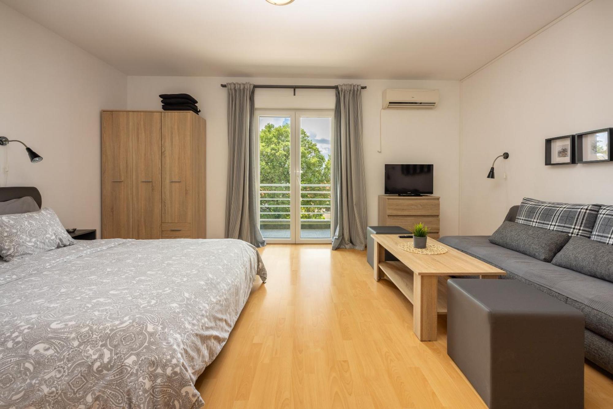 Apartments Claudia Crikvenica Eksteriør billede